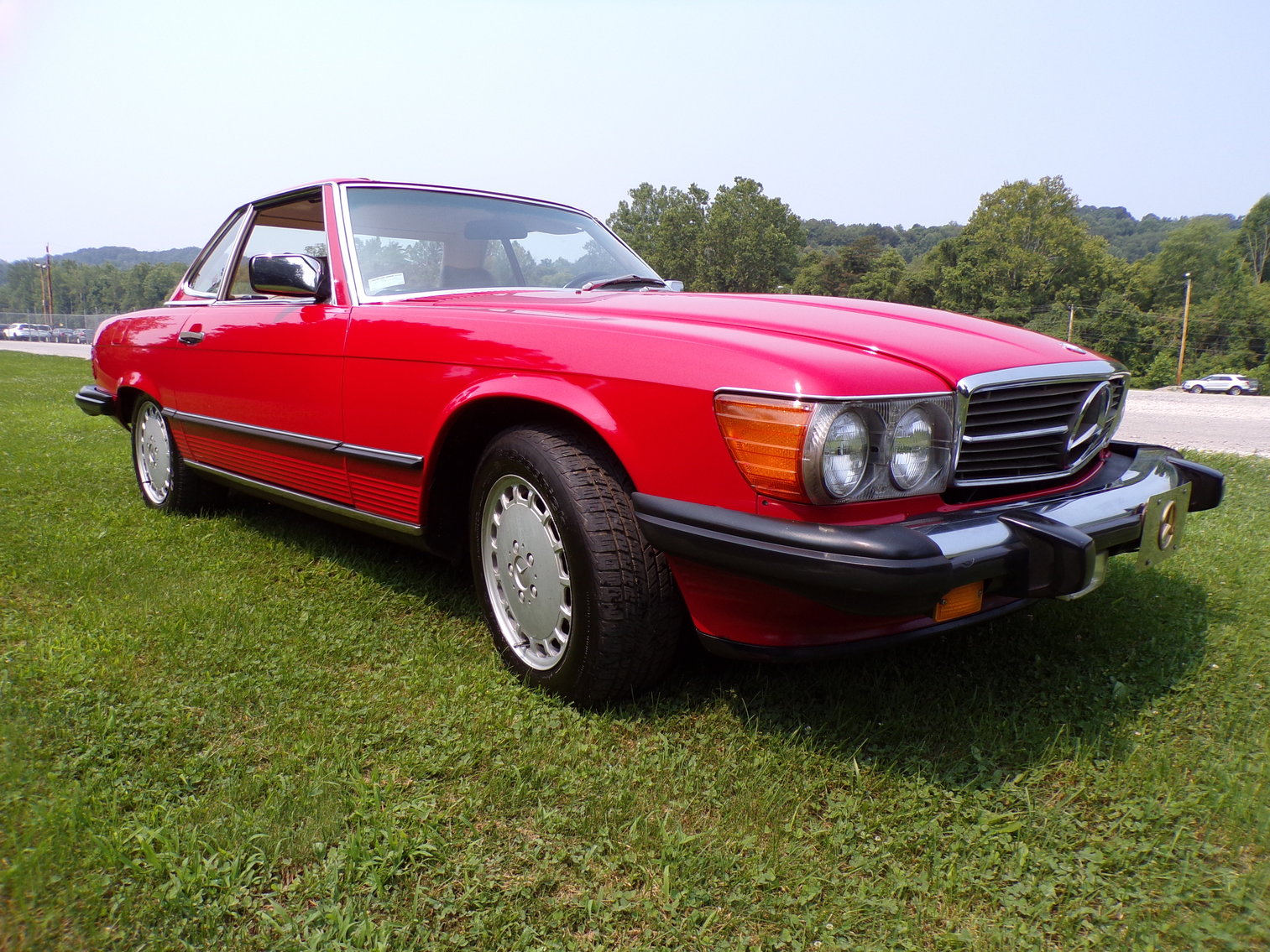 Image for 1987 Mercedes 560SL One Owner Garage Kept