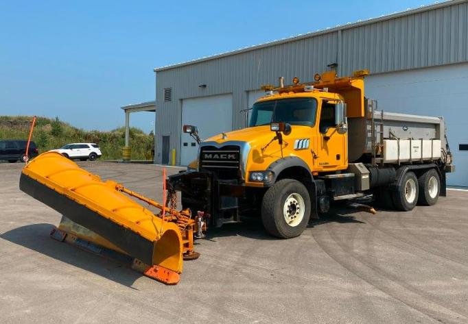Scott County Surplus Plow Trucks & Vehicles