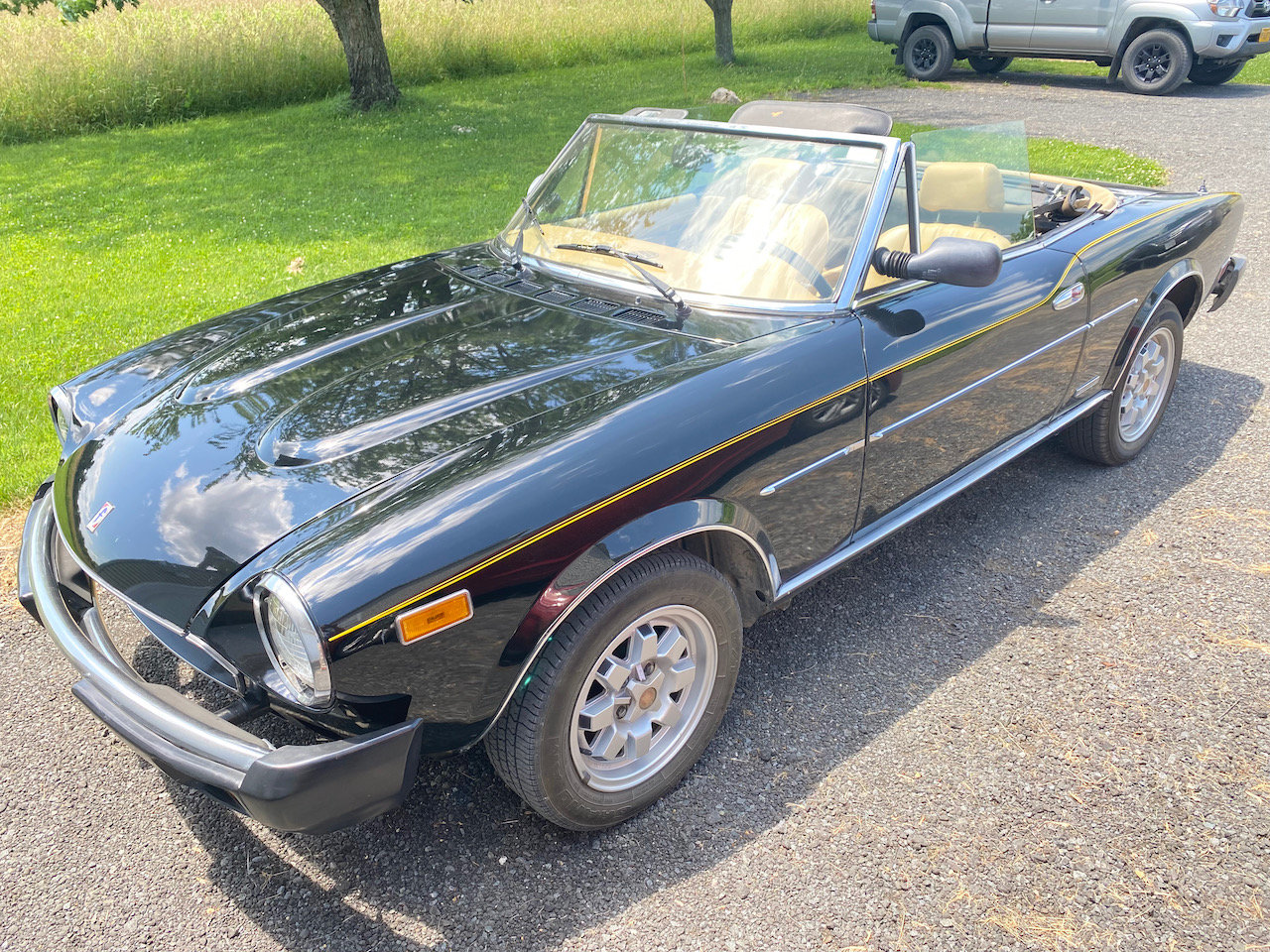 Image for LIVE AND ONLINE - 1984 Fiat Pininfarina Azzurra Convertible, Collectibles, Dining Room Suite