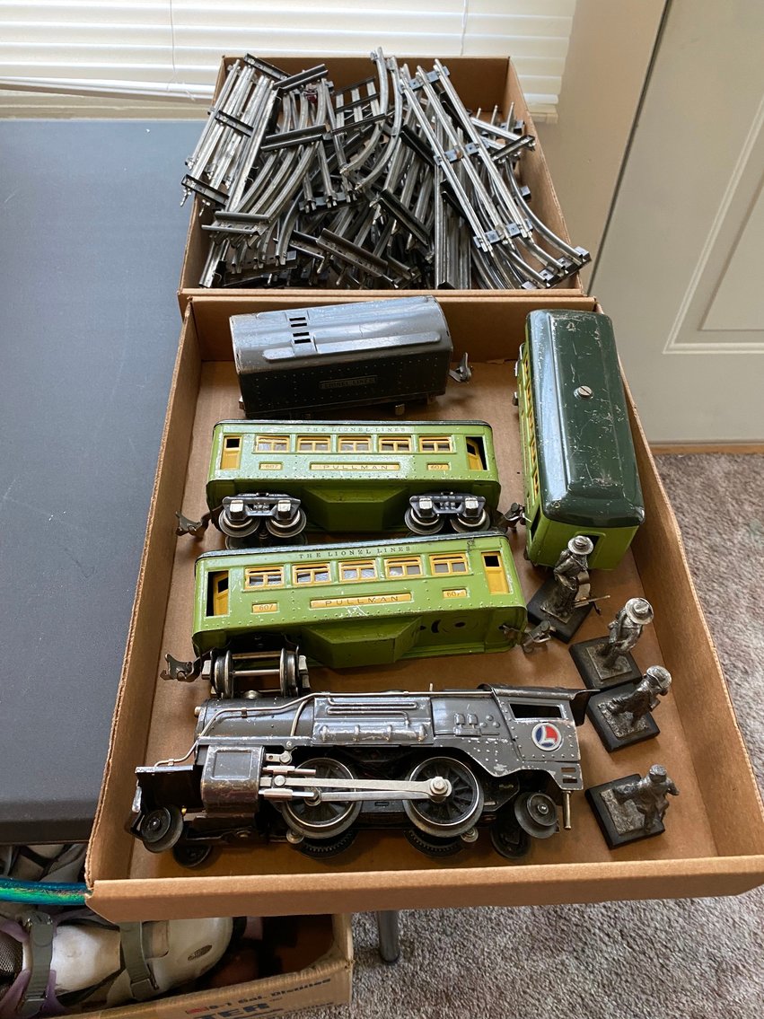 Image for Houston, PA – Lionel Train Sets, Mobil Advertising & Metal Signs, Advertising Pieces, and more!