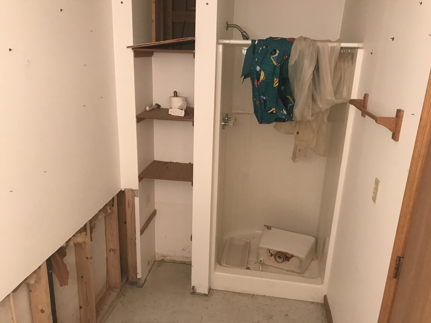 Image for SOLD $66,000 - 5-Bedroom Home Selling to the Highest Bidder