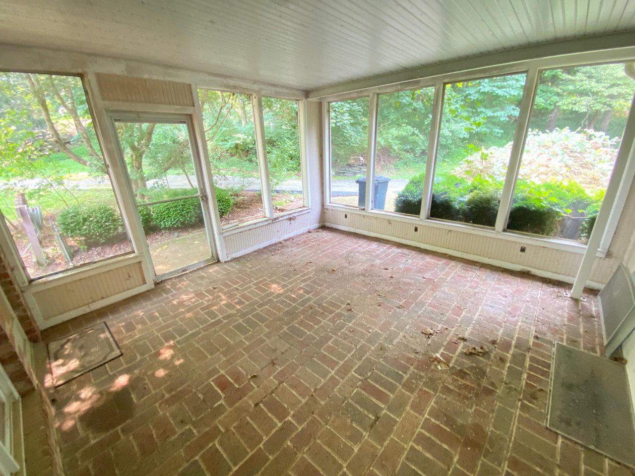 Image for REAL ESTATE AUCTION - 4 BR/2 BA Home on 1.1 +/- Acres in Western Loudoun County, VA