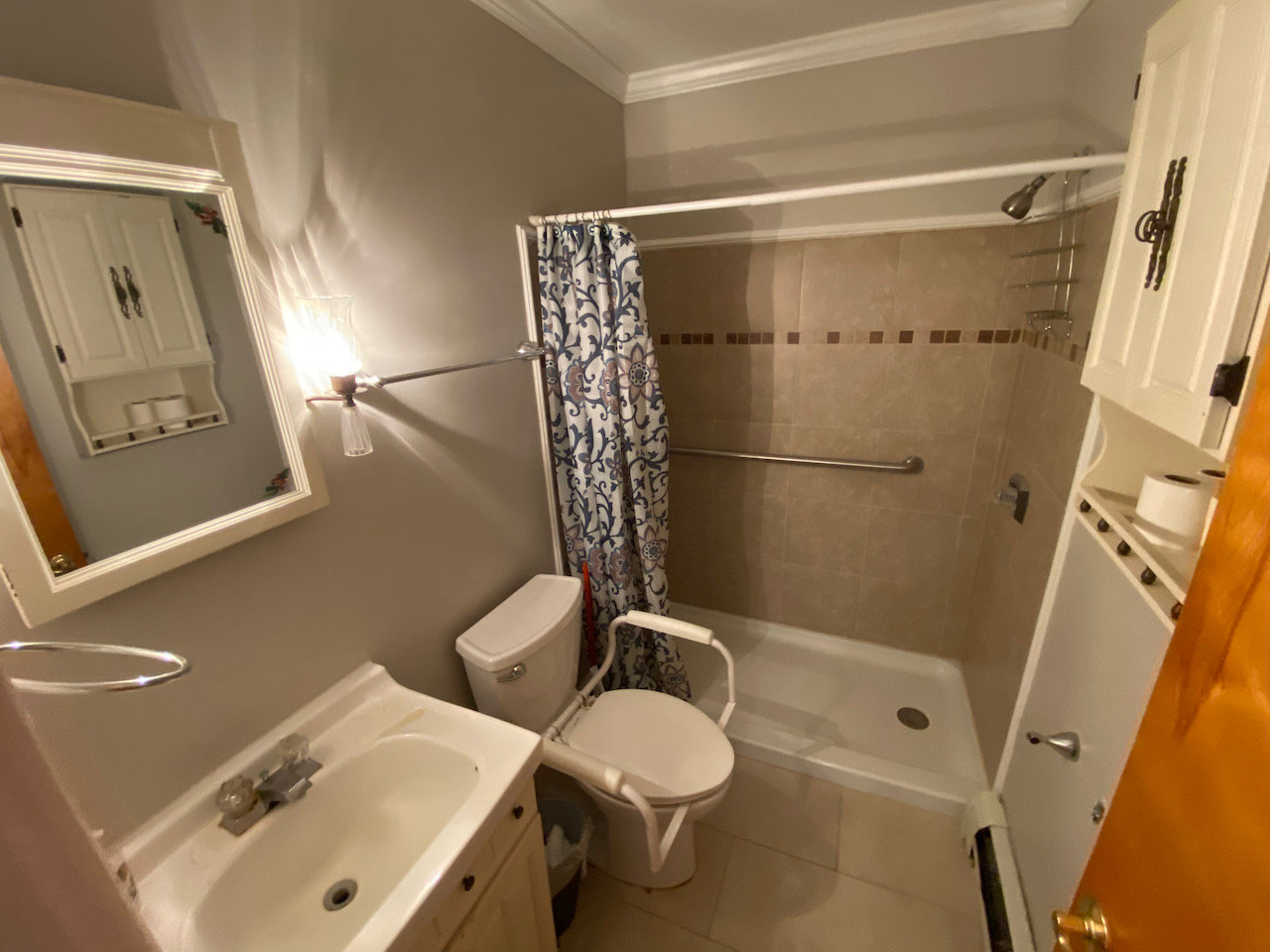 Image for REAL ESTATE AUCTION - 4 BR/2 BA Home on 1.1 +/- Acres in Western Loudoun County, VA