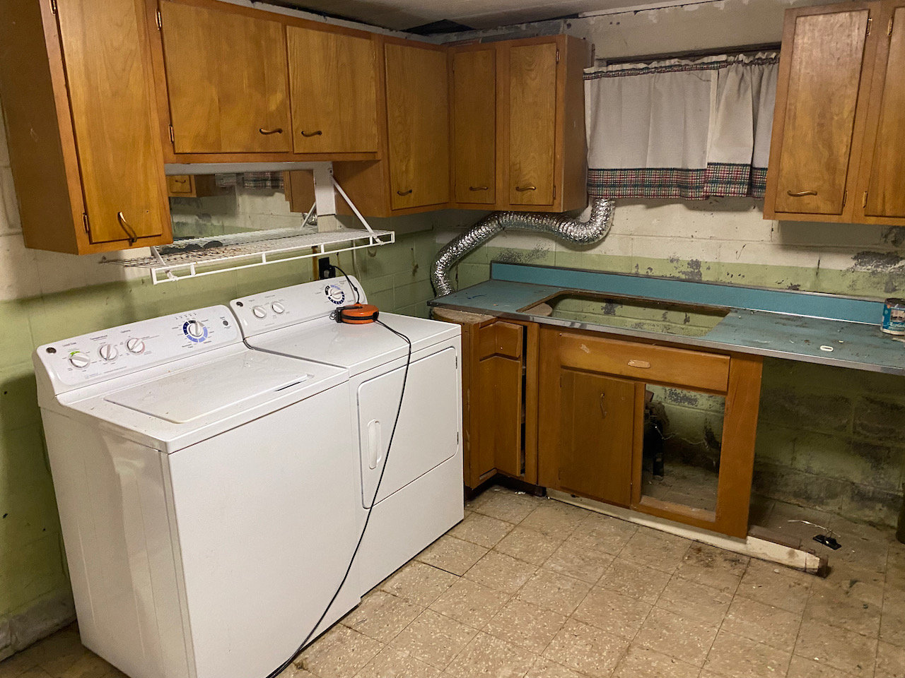 Image for REAL ESTATE AUCTION - 4 BR/2 BA Home on 1.1 +/- Acres in Western Loudoun County, VA