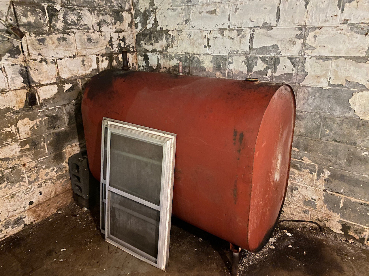 Image for REAL ESTATE AUCTION - 4 BR/2 BA Home on 1.1 +/- Acres in Western Loudoun County, VA