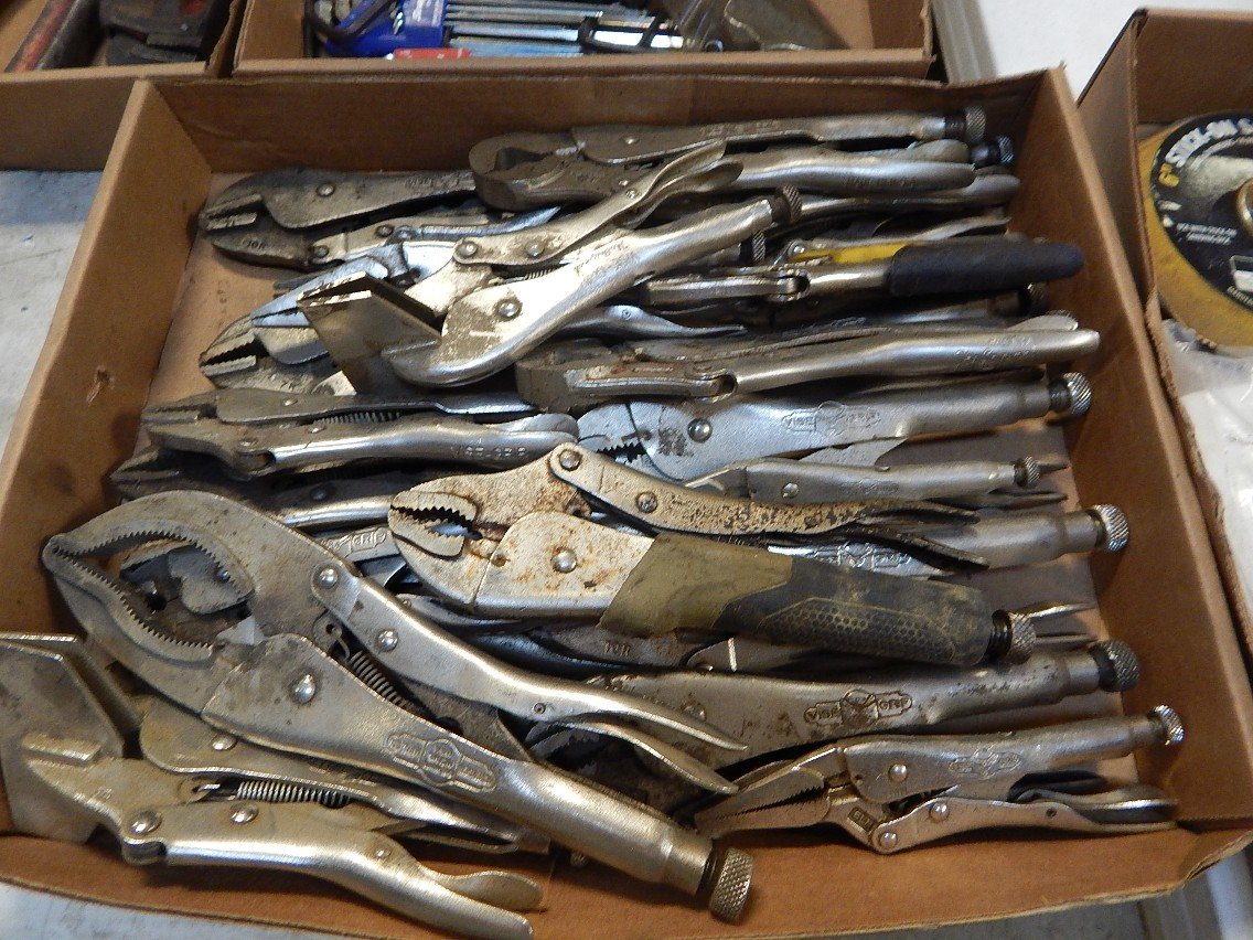 Image for Mannington, WV – HUGE FARM AUCTION! Auction 1 of 4! Tractor, Truck, Equipment, Tools and MORE!