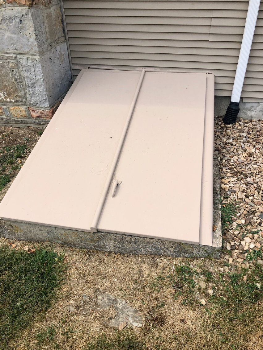 Image for 47.9 +/- Acre Farm w/2 Poultry Houses, Multiple Barns/Outbuildings, 4 BR/1 BR Home, 2 Wells, Fencing & More!!--Rockingham County, VA