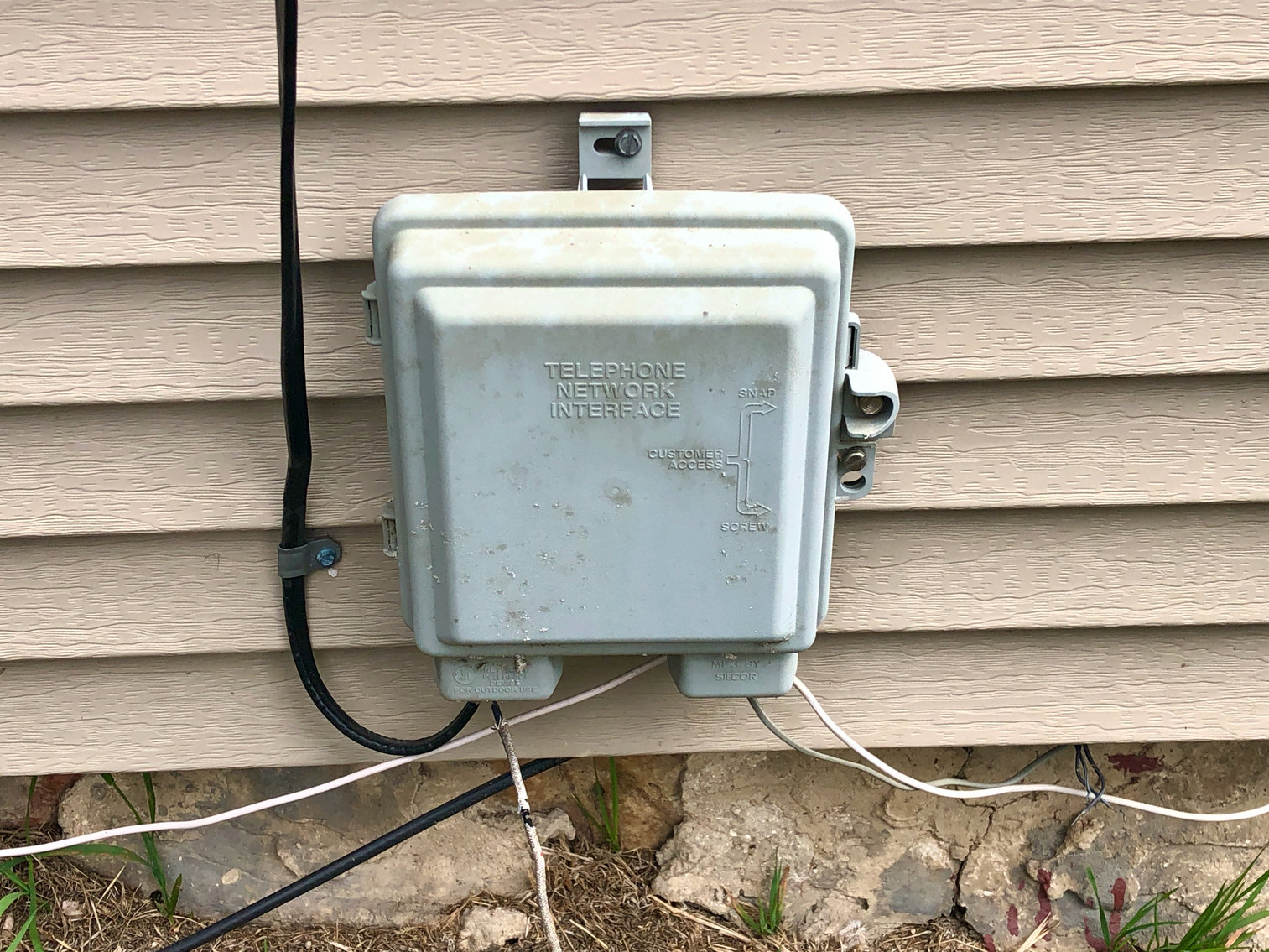 Image for 47.9 +/- Acre Farm w/2 Poultry Houses, Multiple Barns/Outbuildings, 4 BR/1 BR Home, 2 Wells, Fencing & More!!--Rockingham County, VA