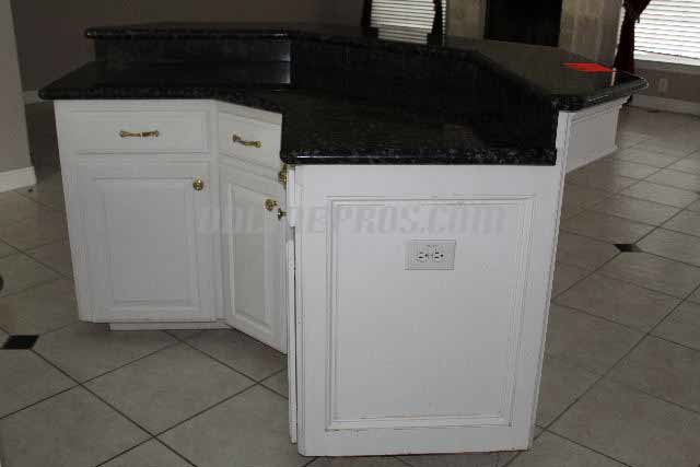 Image for Friendswood ISD - Building Materials Salvage Auction Before Demolition - Home #1