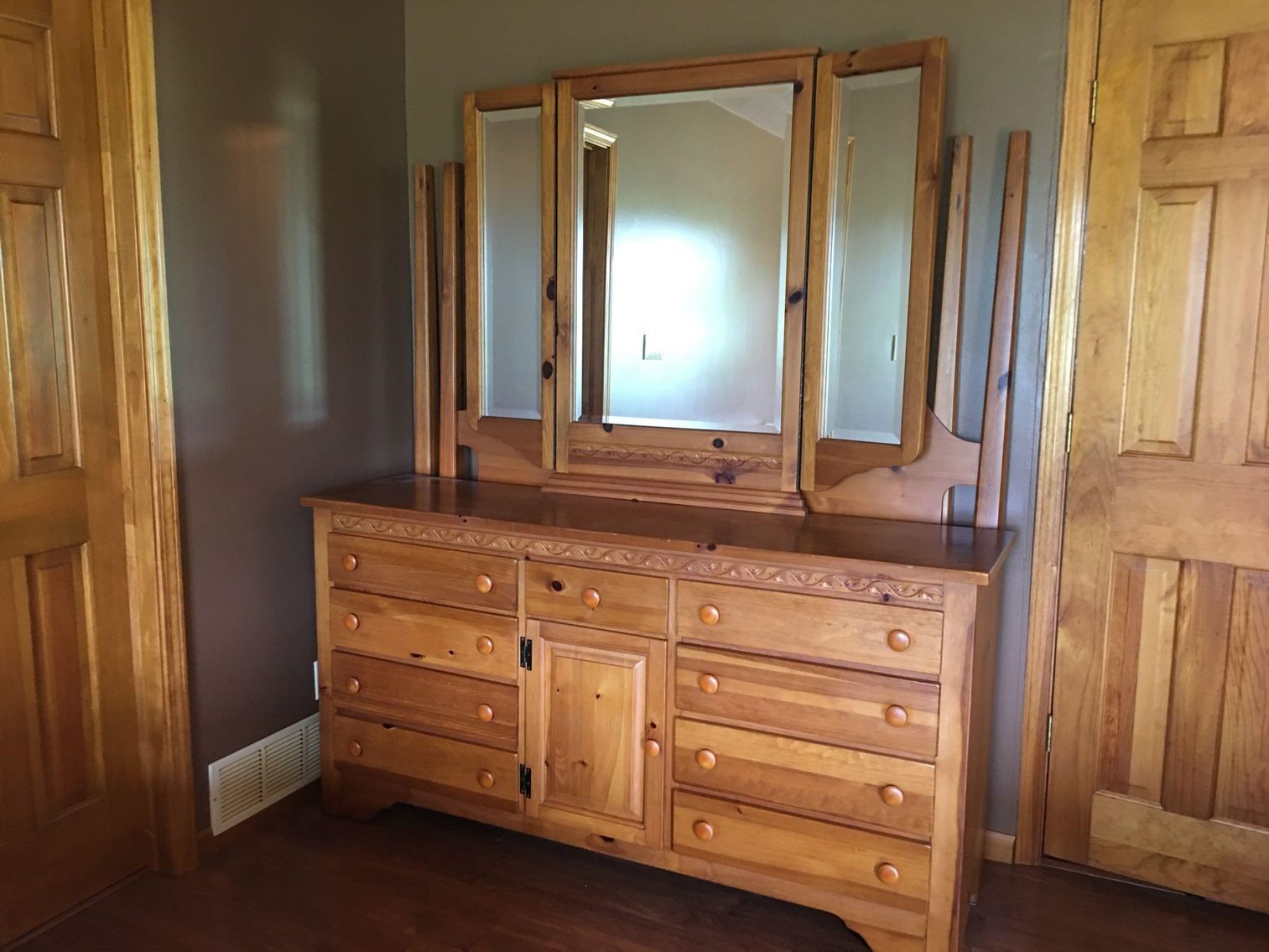 Image for Kauzlarich Estate Auction