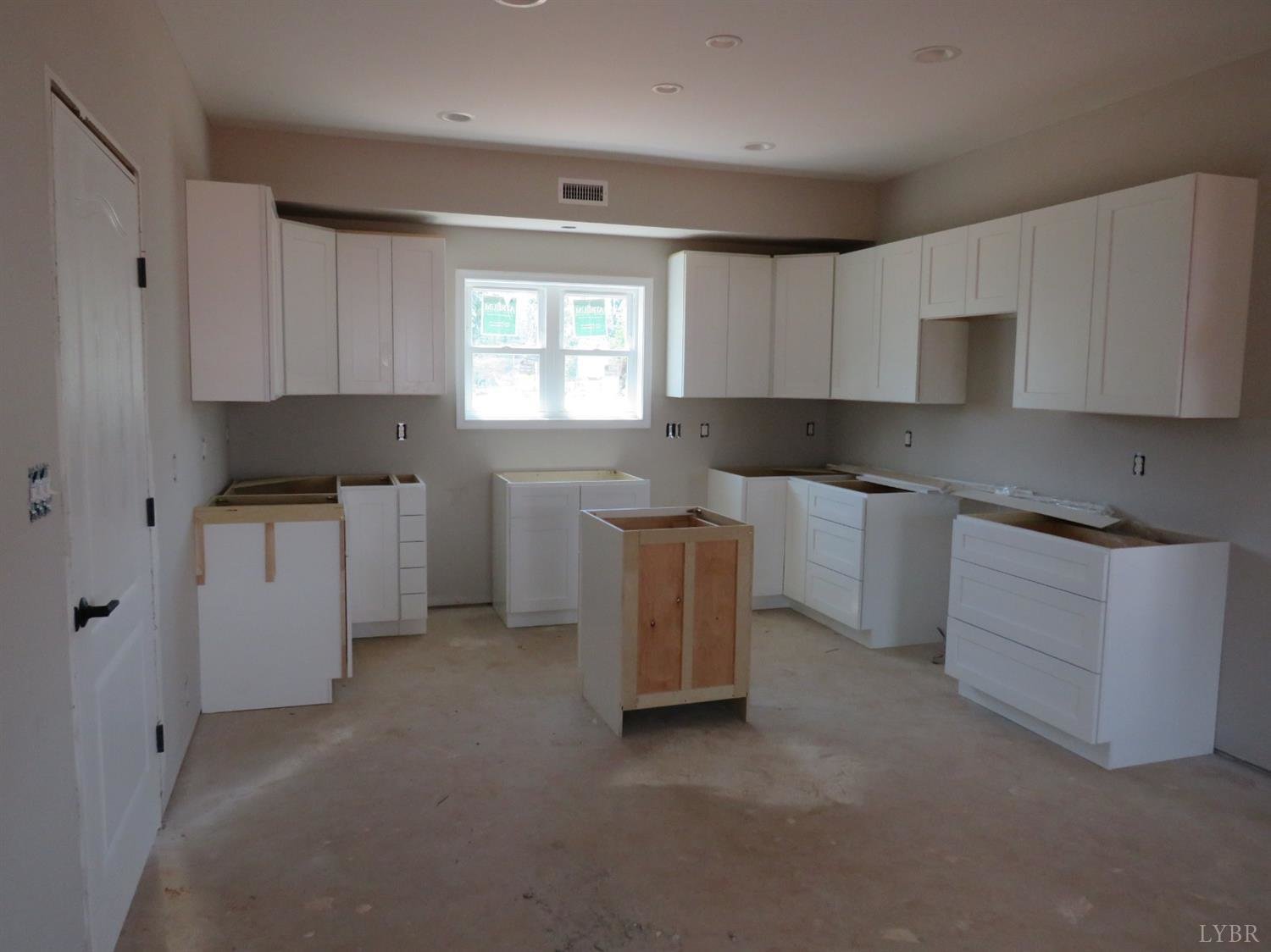 Image for 1028 Suburban Rd, Lynchburg, VA 24501