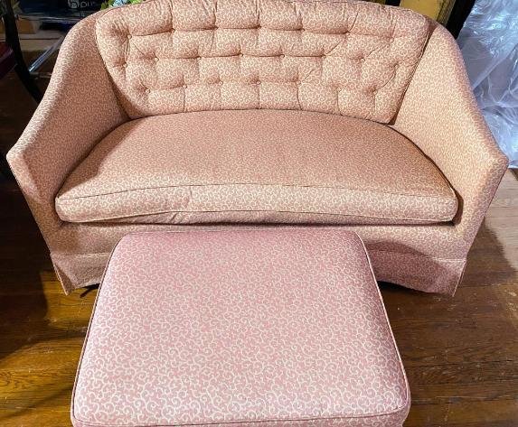 Saint Paul Vintage Furniture Auction