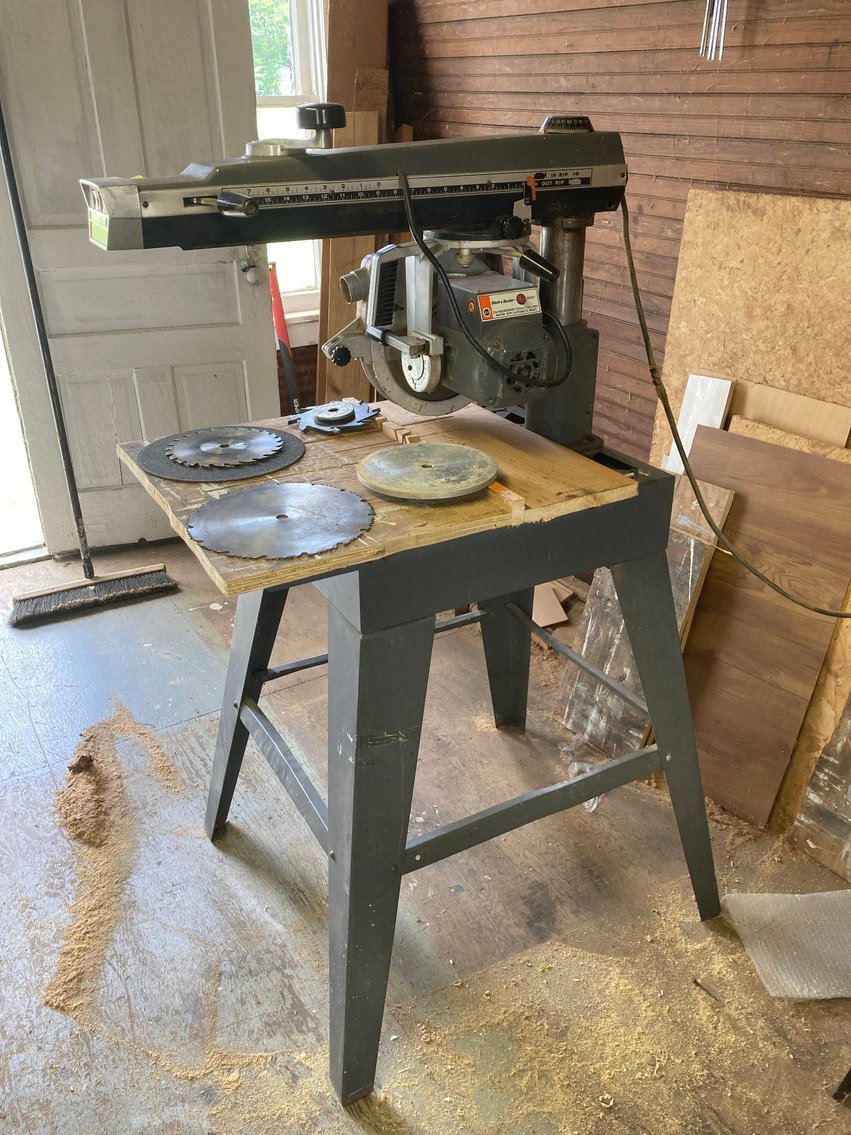 Image for Carmichaels, PA  - ’11 Buick Lucerne, Lawn Tractor, Clean Home Furnishings, Antiques, Glassware and more!