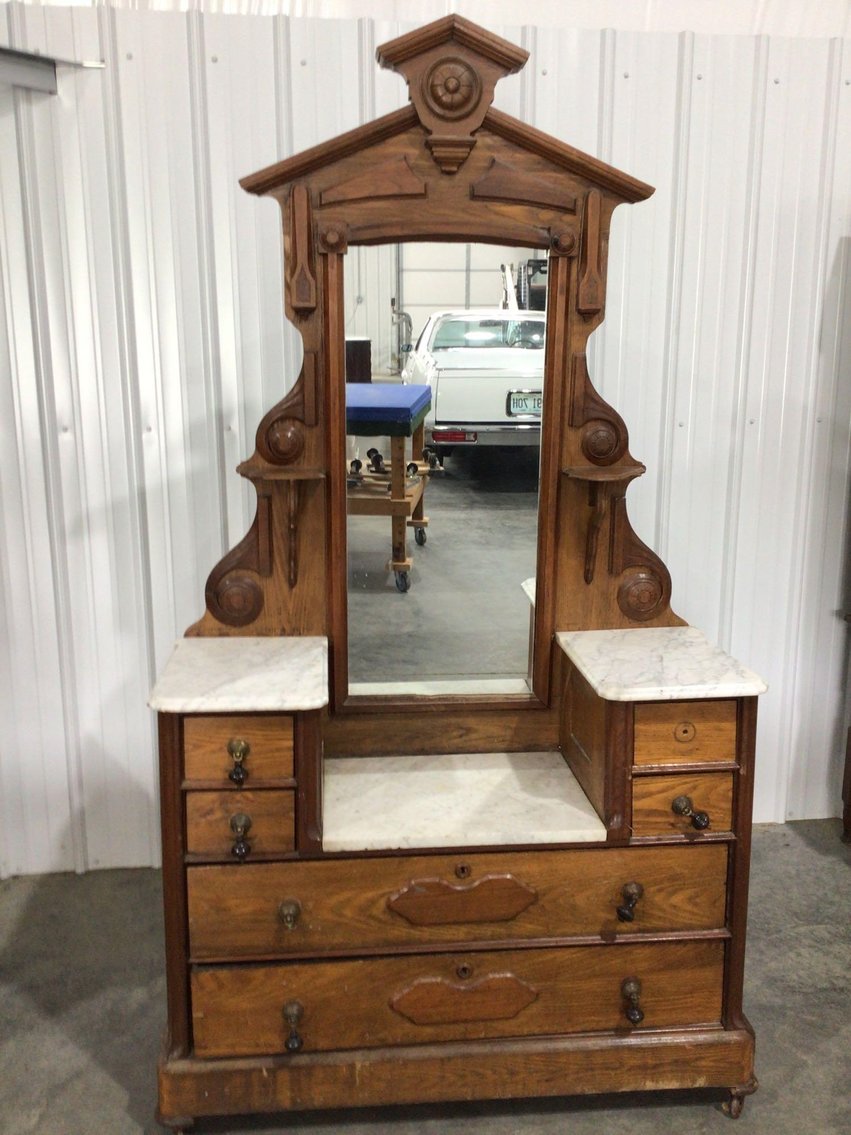 Oldham Consignment Auction