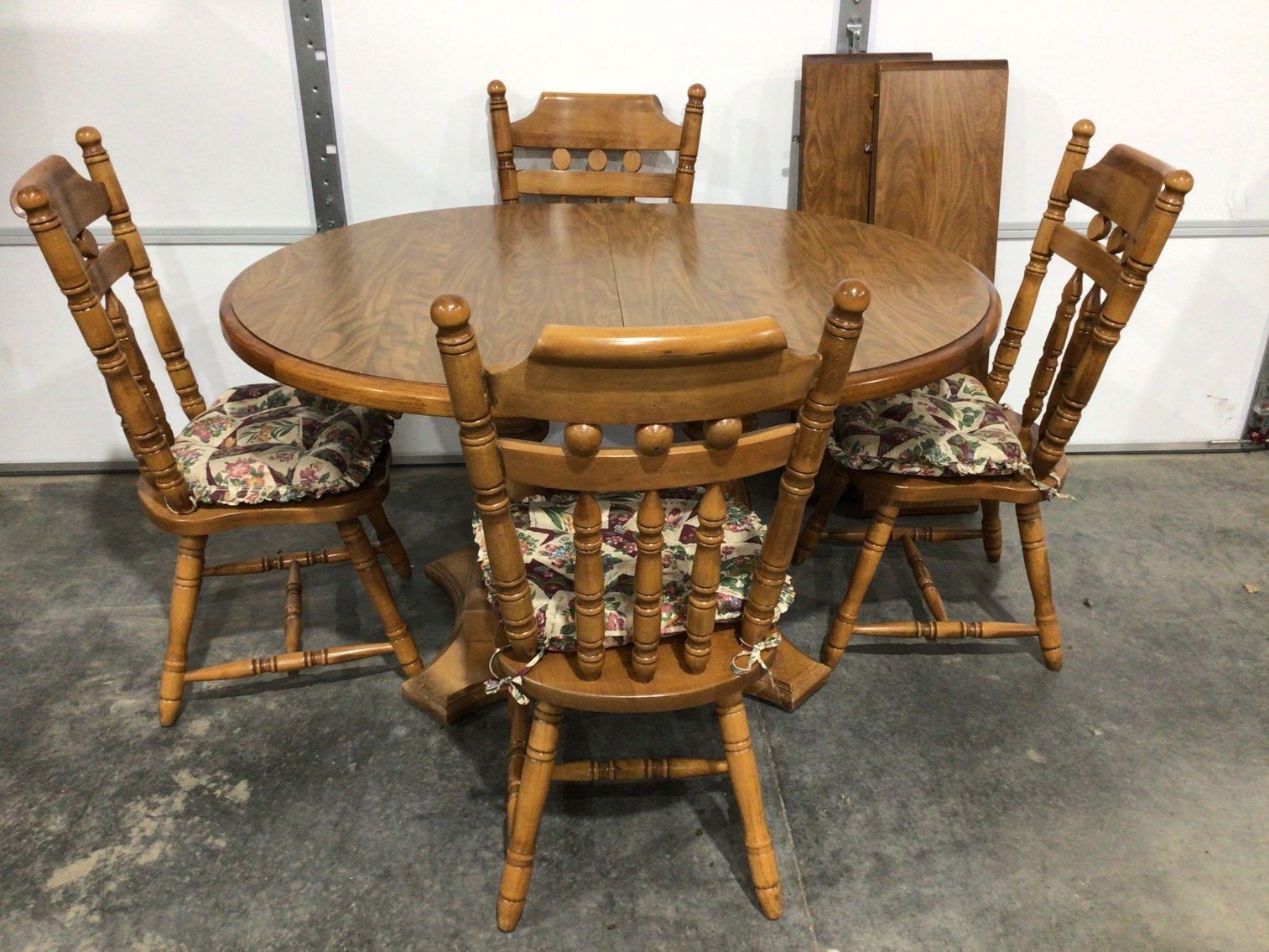 Image for Oldham Consignment Auction