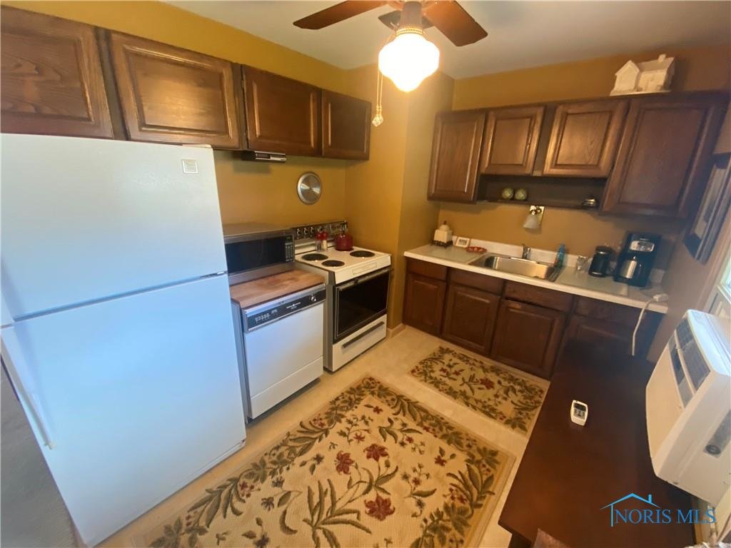 Image for MINIMUM BID AUCTION $66,000! 1417 Key St