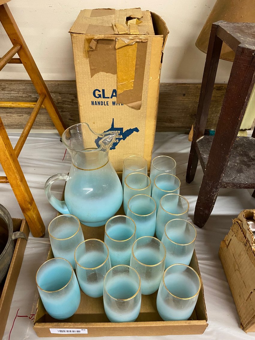 Image for Jane Lew, WV – Large Evening In-Person & Online Antiques and Collectibles Auction!