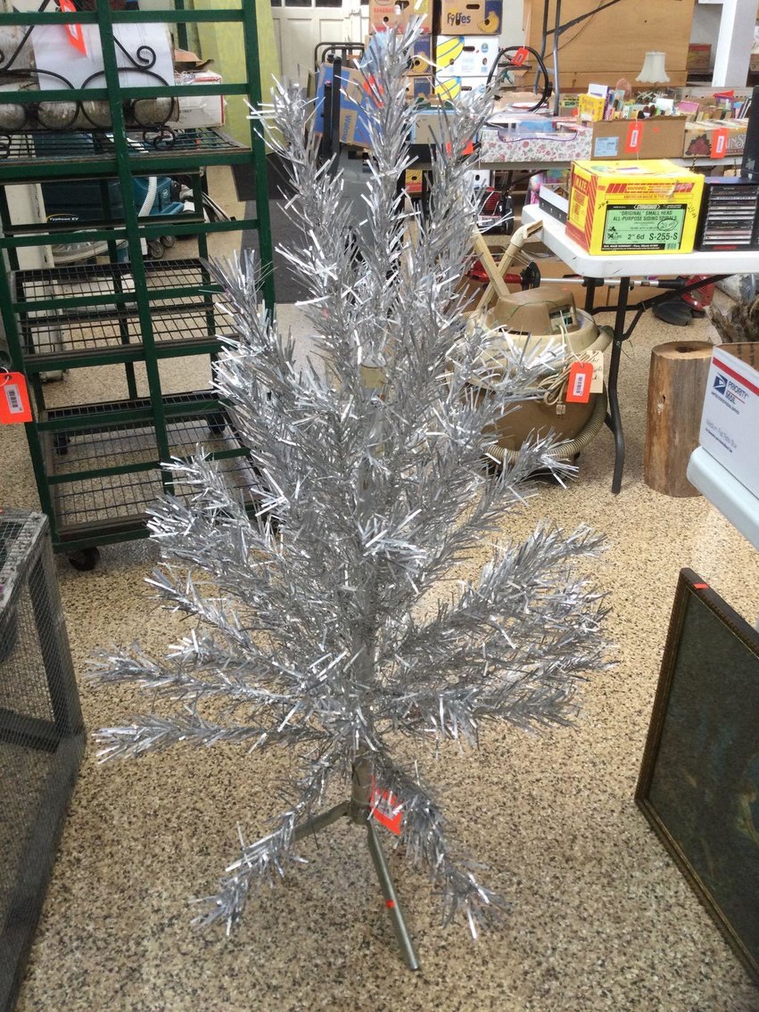 Image for Boat, Furniture, Collectibles, Household-Main back half