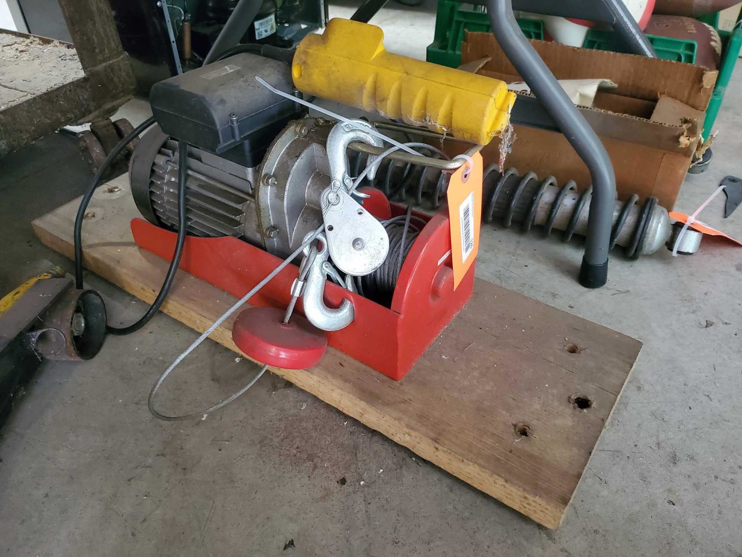 Image for Tools, Furniture, Collectibles-Faeger Ln