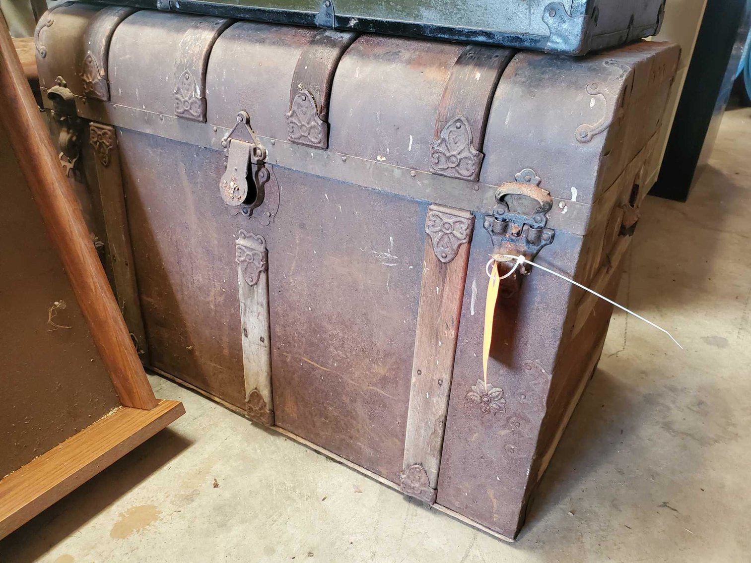 Image for Tools, Furniture, Collectibles-Faeger Ln