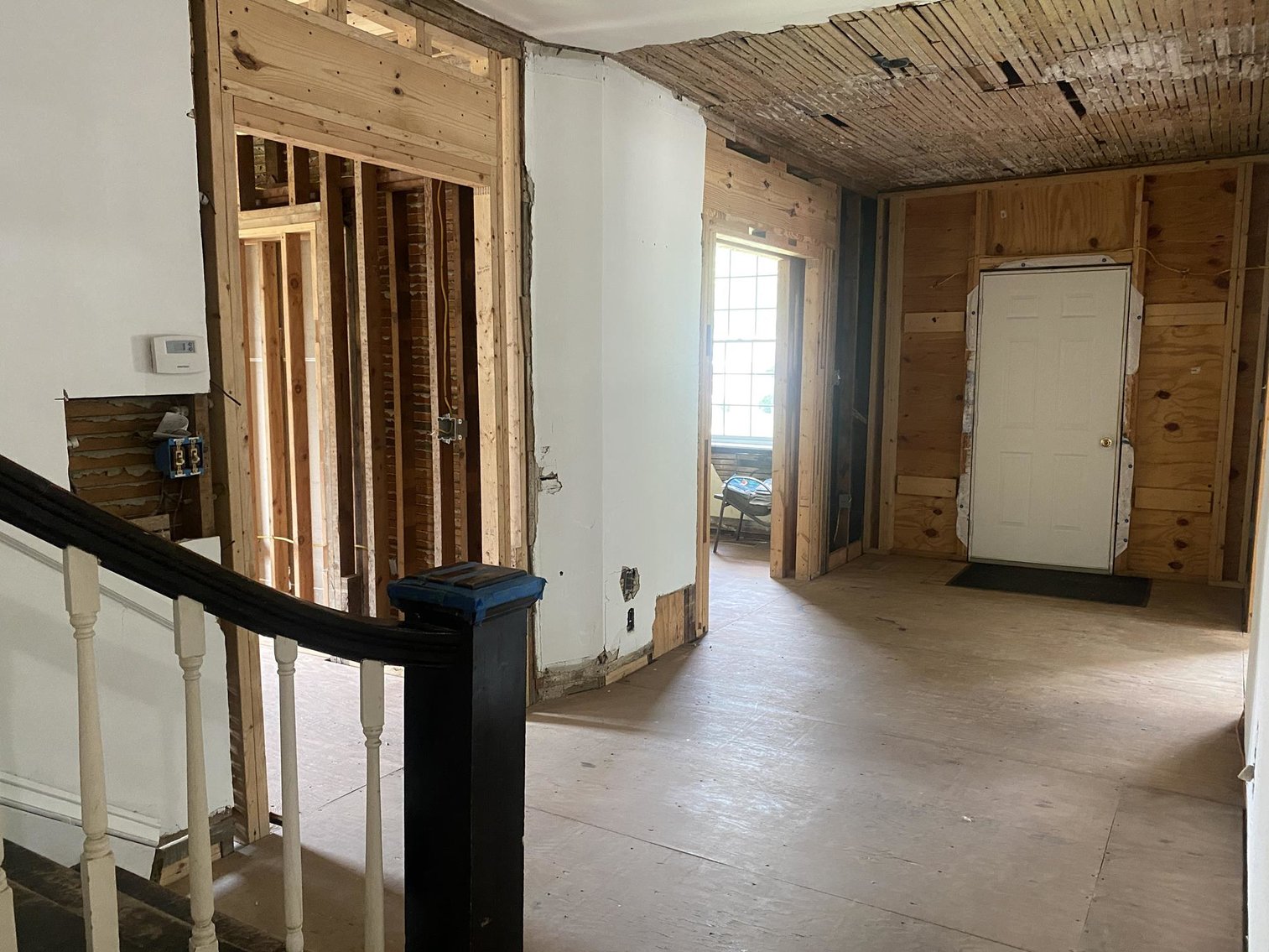 Image for SOLD $220,000 - 9,000+/- Sq Ft Classic Style Home in South Hills