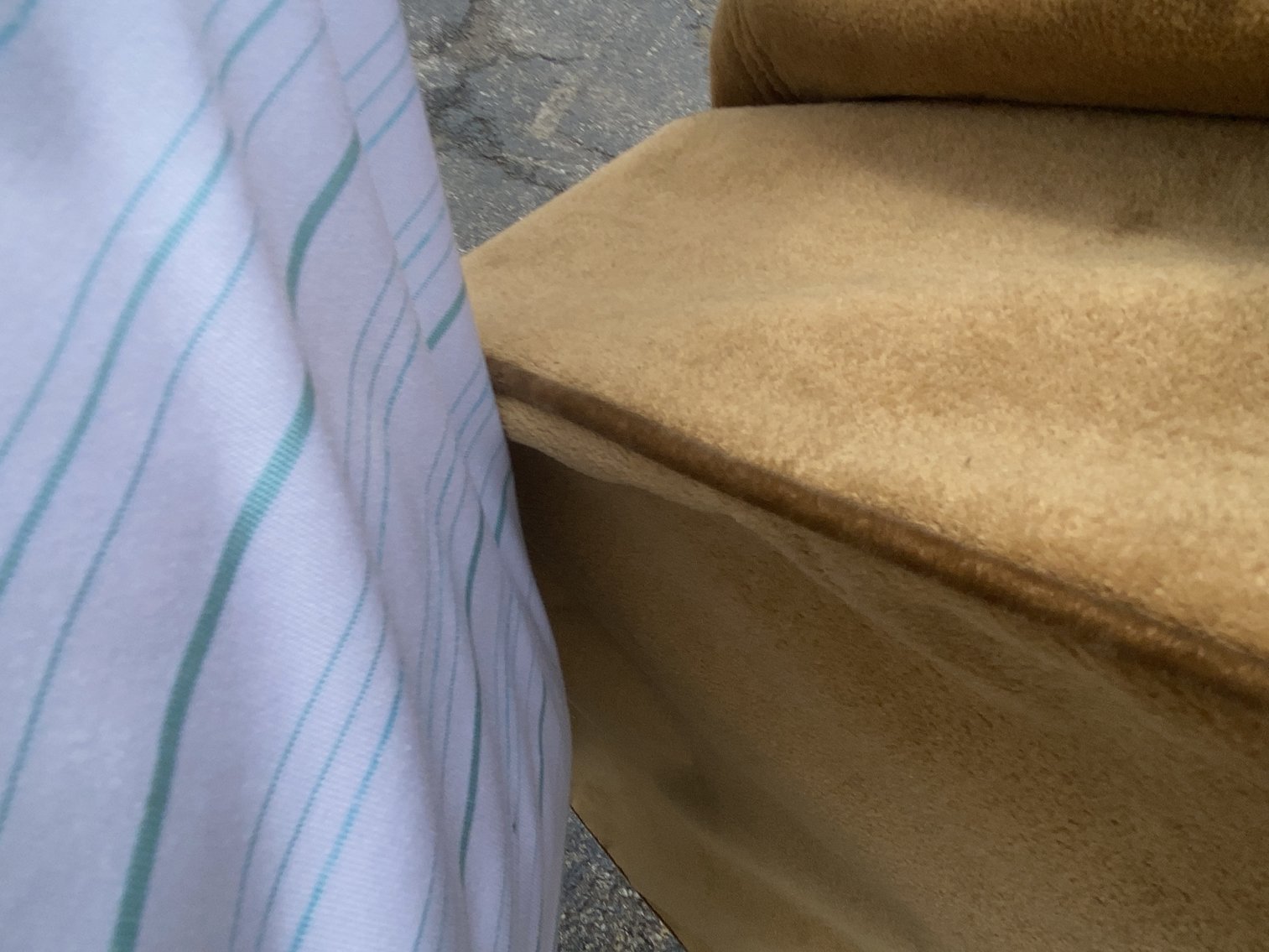 Image for 1982 GMC Suburban Sierra 1500 Diesel 6.2 Litre Limited Edition One Owner Garage Kept Immaculate Condition- Sells to the Highest Bidder!