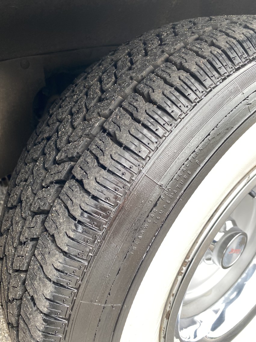 Image for 1982 GMC Suburban Sierra 1500 Diesel 6.2 Litre Limited Edition One Owner Garage Kept Immaculate Condition- Sells to the Highest Bidder!