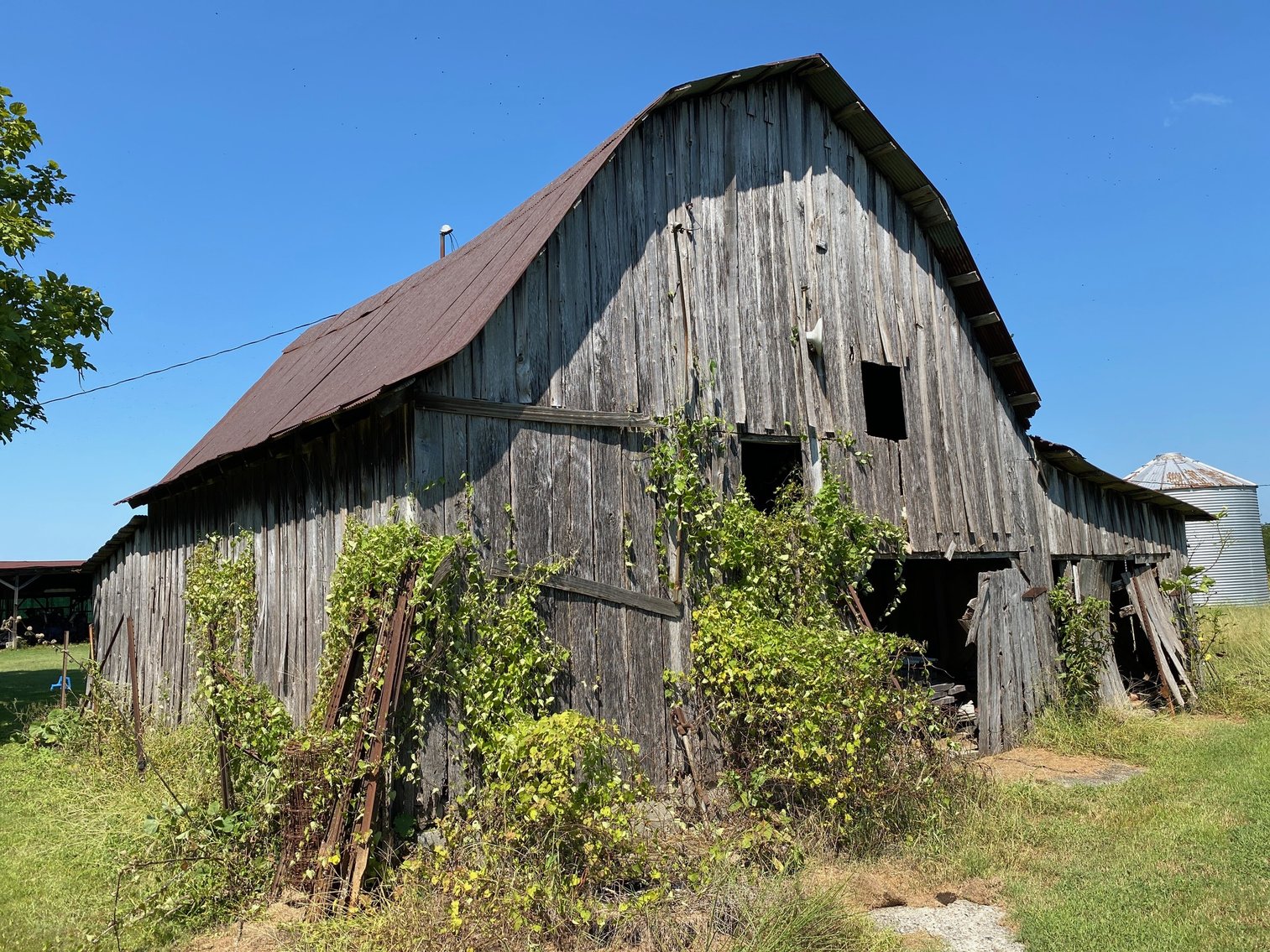 Image for ABSOLUTE ESTATE AUCTION-PREVIEW 10/19/21 4:07-6:07 PM