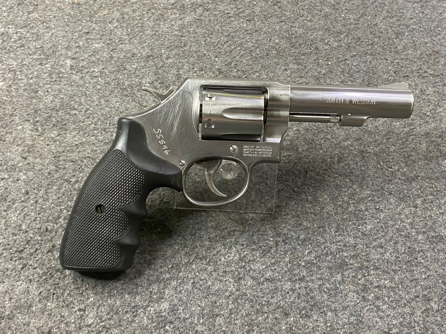 Image for Mannington, WV – Estate of Rick Lilley: Guns, Ammo, Knives, Scopes, Reloading Items and More!