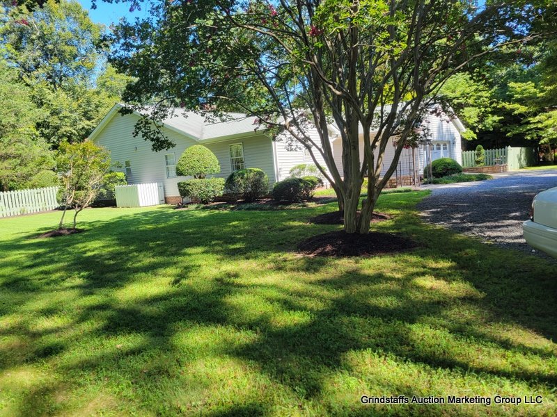 Image for 146 W. Queens Drive