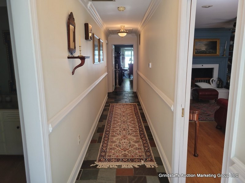 Image for 146 W. Queens Drive