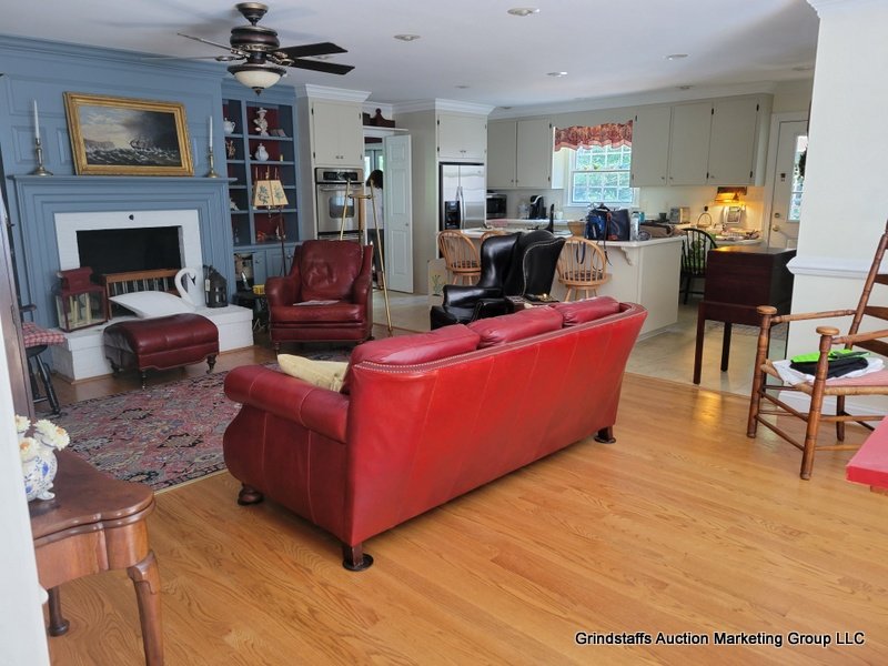 Image for 146 W. Queens Drive