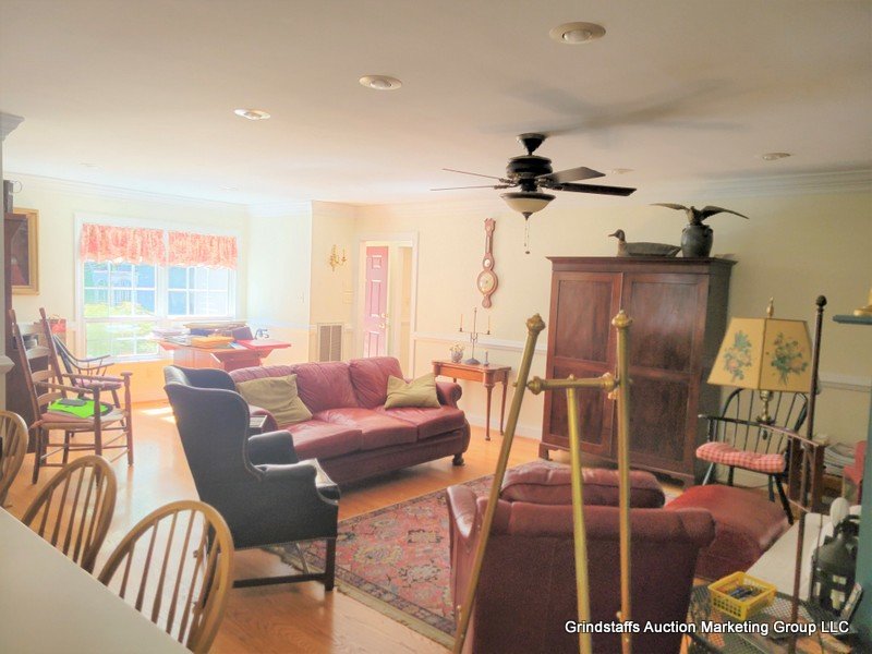 Image for 146 W. Queens Drive