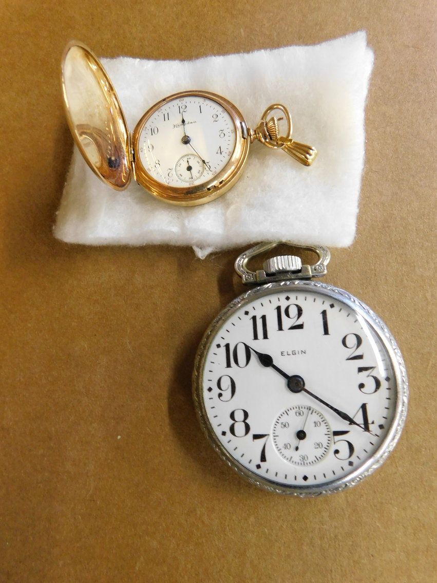 Image for Jane Lew, WV – Huge Evening Auction! 200 Guns, Ammo, Advertising Signs, Antiques, and More!