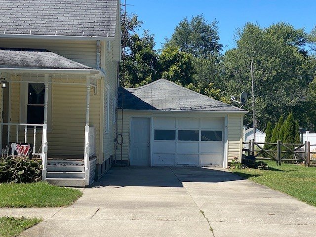 Image for MINIMUM BID AUCTION $77,000! 630 W Park St