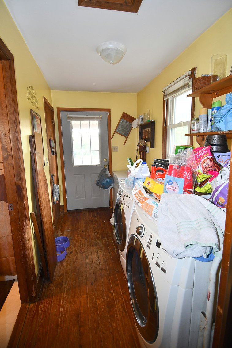 Image for Farm House Online Reserve Auction