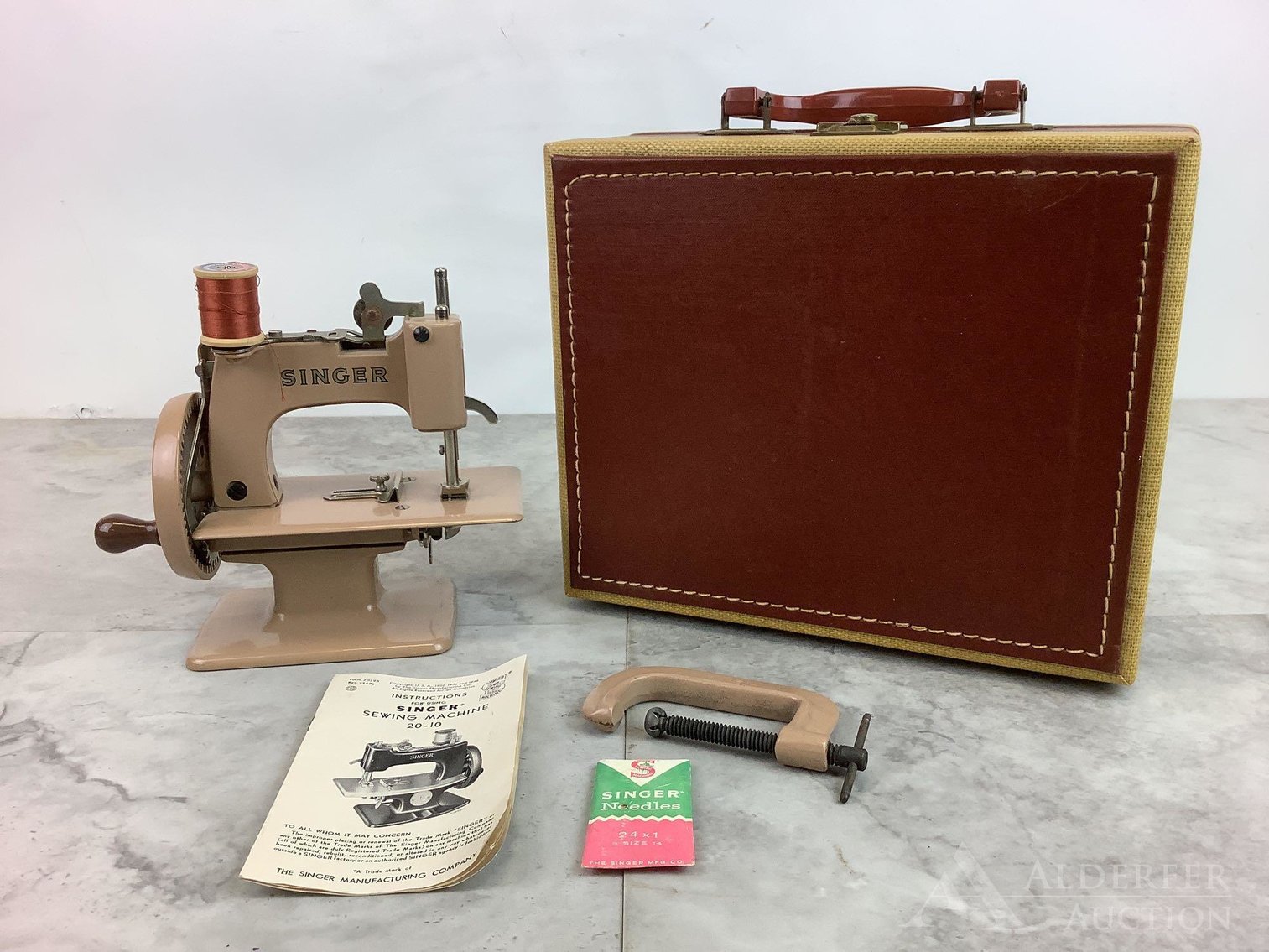 Image for Mini Toy Sewing Machines | September 27, 2021 at 7:00 PM