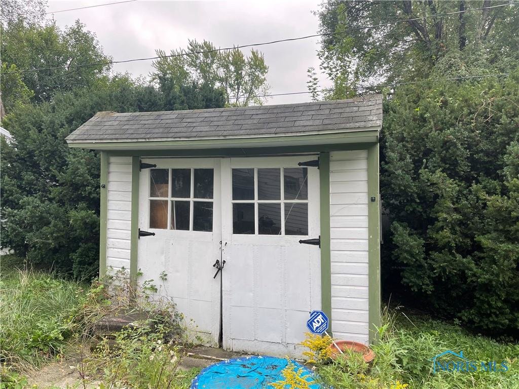 Image for ABSOLUTE AUCTION! 1815 Marlow Rd