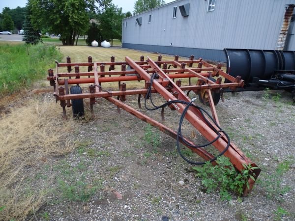 Image for Meiny's Diggers retirement auction Sept.28th