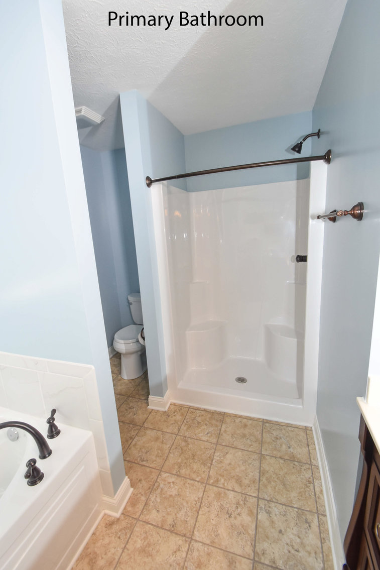 Image for Downsizing Real Estate Auction - 40272