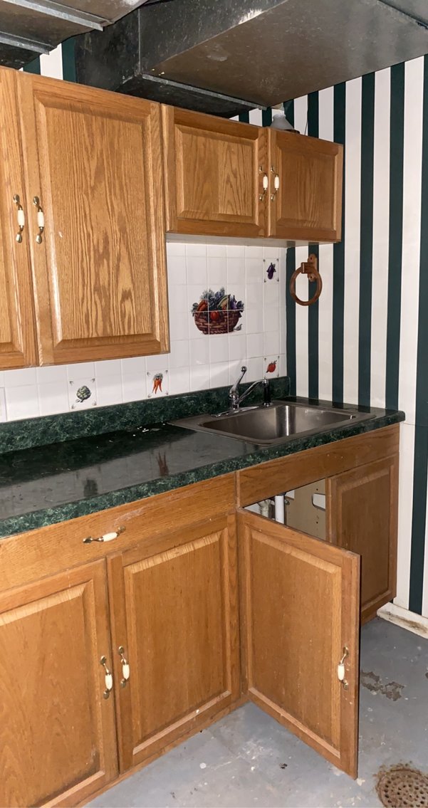 Image for SOLD $165,000 - 4 Bedroom Brick Home in Wonderful Neighborhood