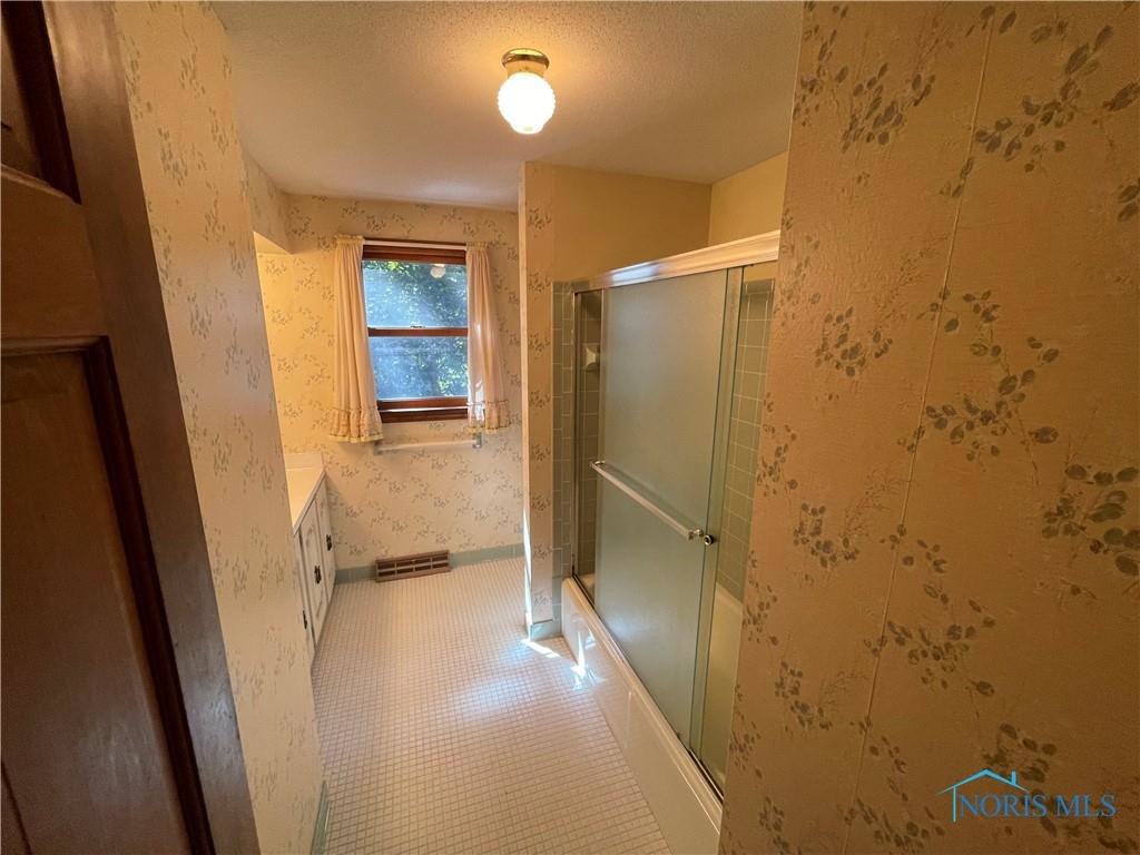 Image for MINIMUM BID AUCTION $249,000! 6713 COUNTY RD M