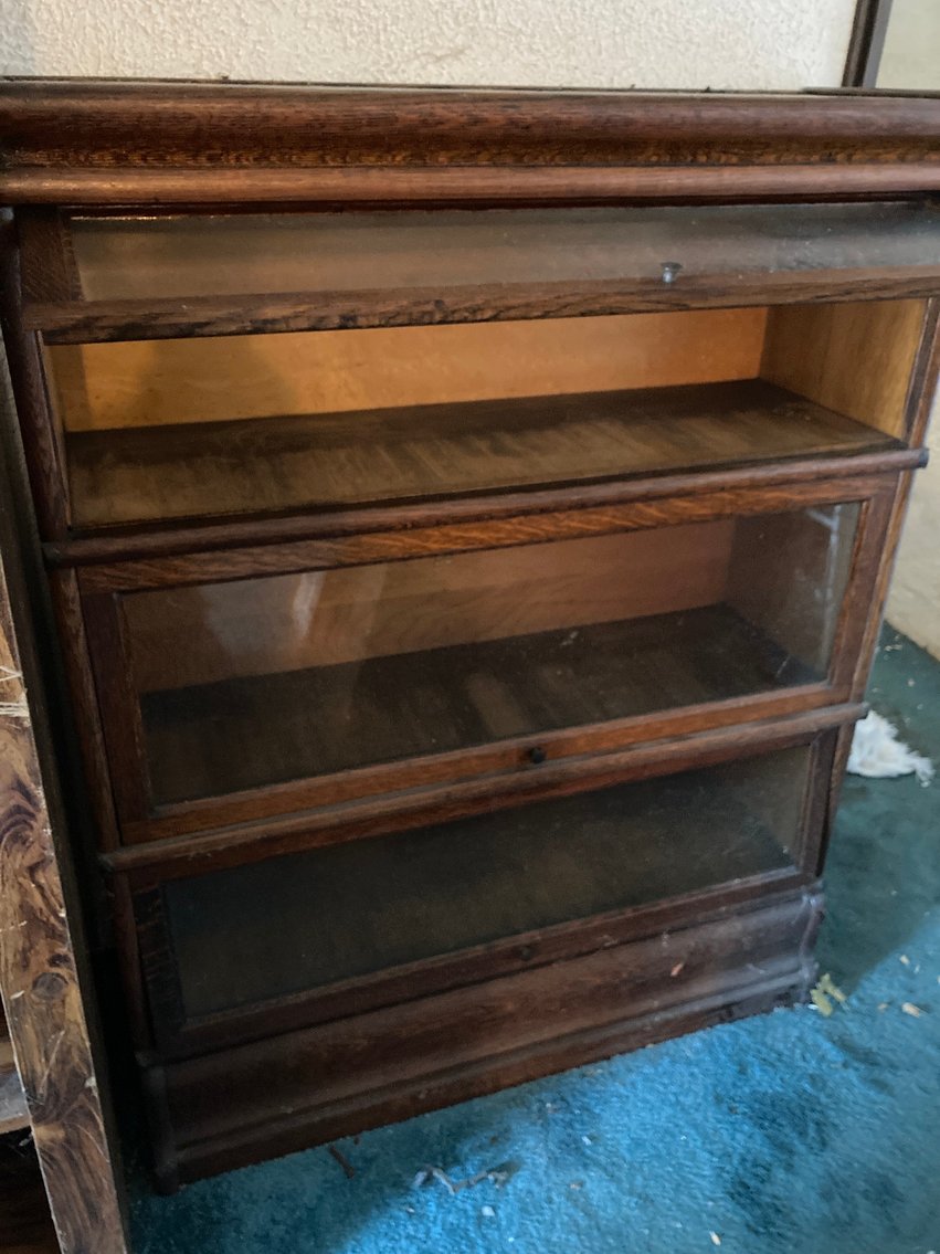 Image for Philippi, WV – Quality Glassware, Antique Furniture, Crocks, WV Memorabilia, Quilts, and more!
