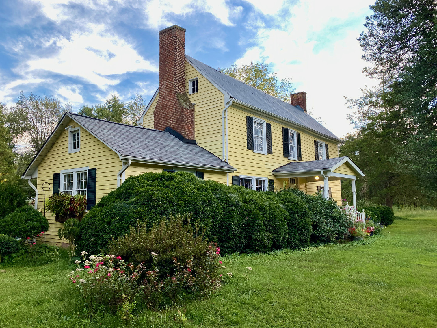 Image for Historic 3 BR Home & Several Outbuildings on 4 +/- acres in Stafford County, VA--SELLS to the HIGHEST BIDDER!!