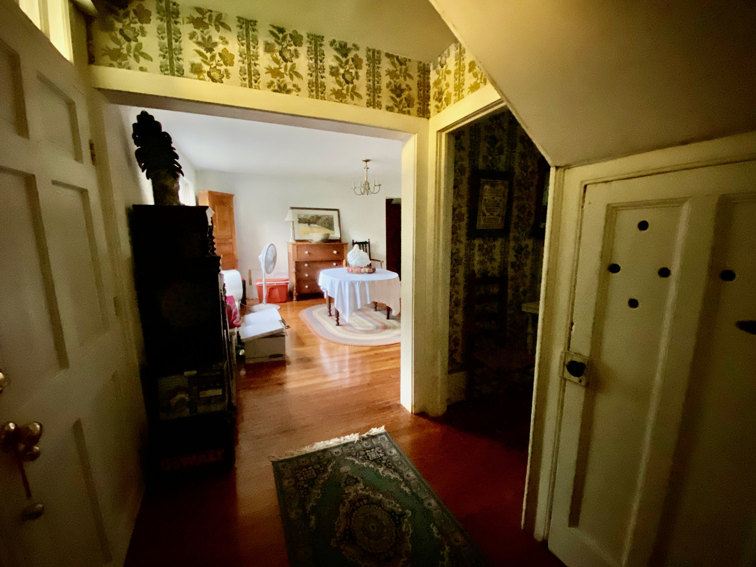 Image for Historic 3 BR Home & Several Outbuildings on 4 +/- acres in Stafford County, VA--SELLS to the HIGHEST BIDDER!!