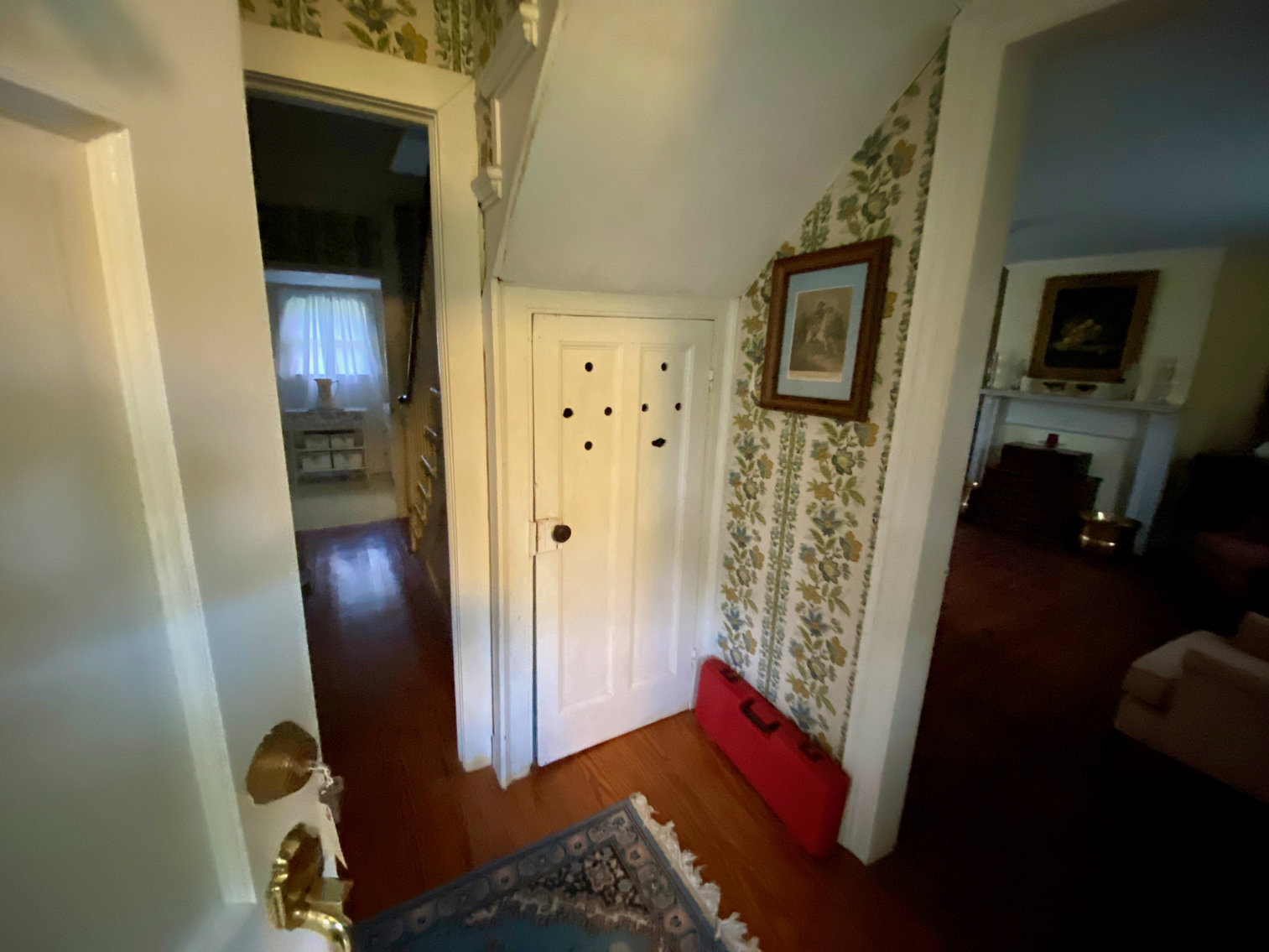 Image for Historic 3 BR Home & Several Outbuildings on 4 +/- acres in Stafford County, VA--SELLS to the HIGHEST BIDDER!!