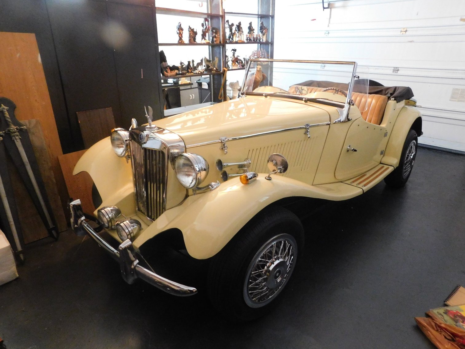 Image for Fairmont, WV – Online Moving Auction! ’52 Duchess Roadster, Like-New Modern Furniture, Craftsman Tools, Décor items, and more!