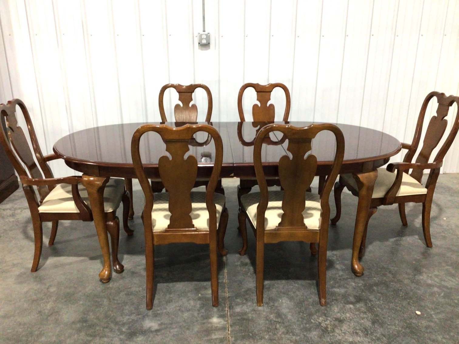 Image for Oldham Consignment Auction