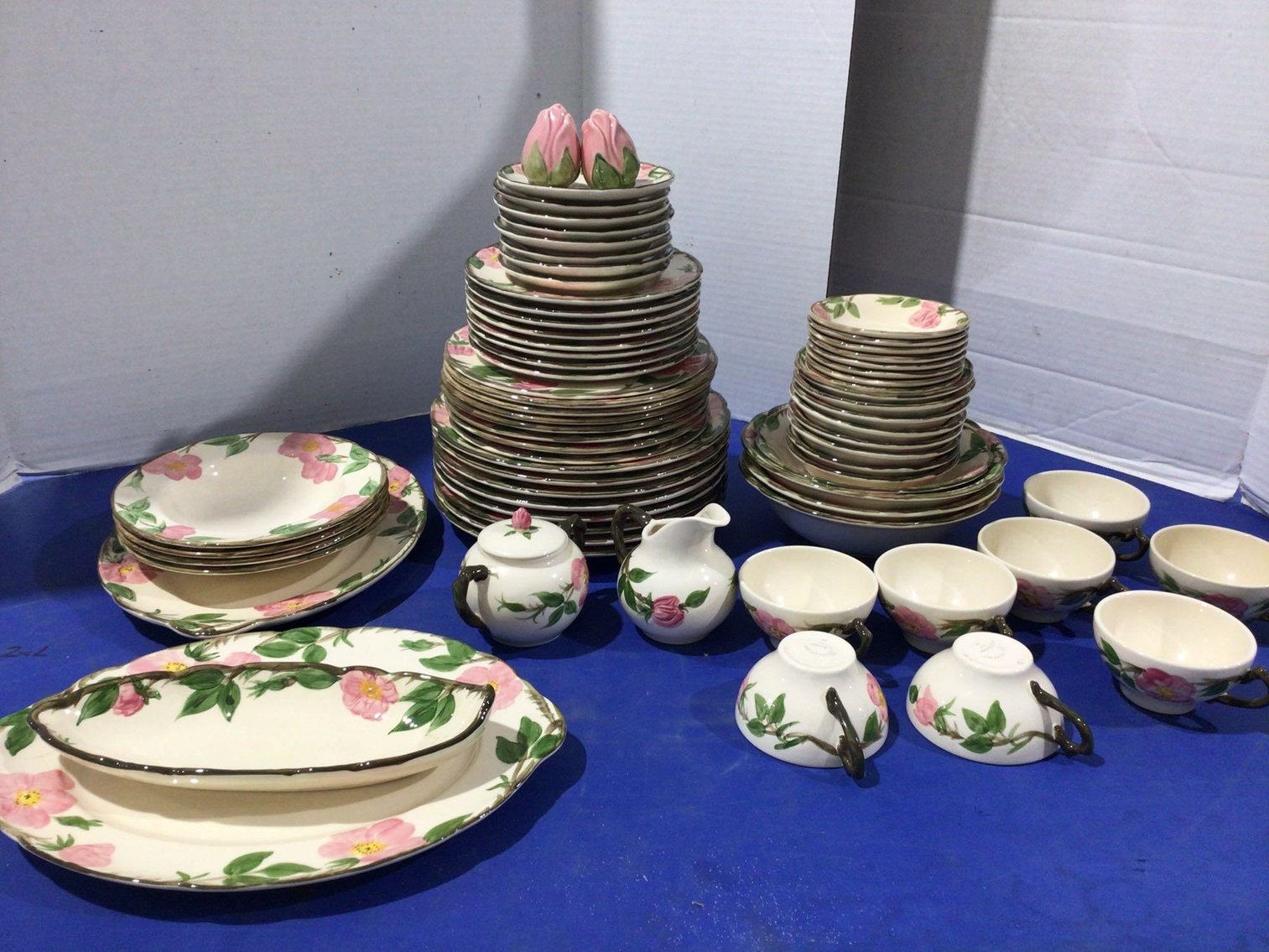 Image for Oldham Consignment Auction