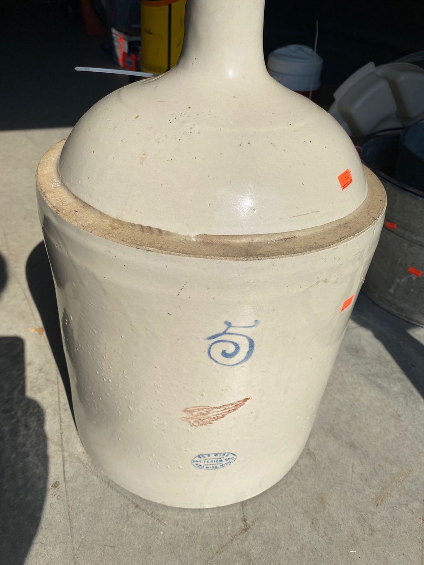 Image for Furniture, Collectibles, household-Location in storage units